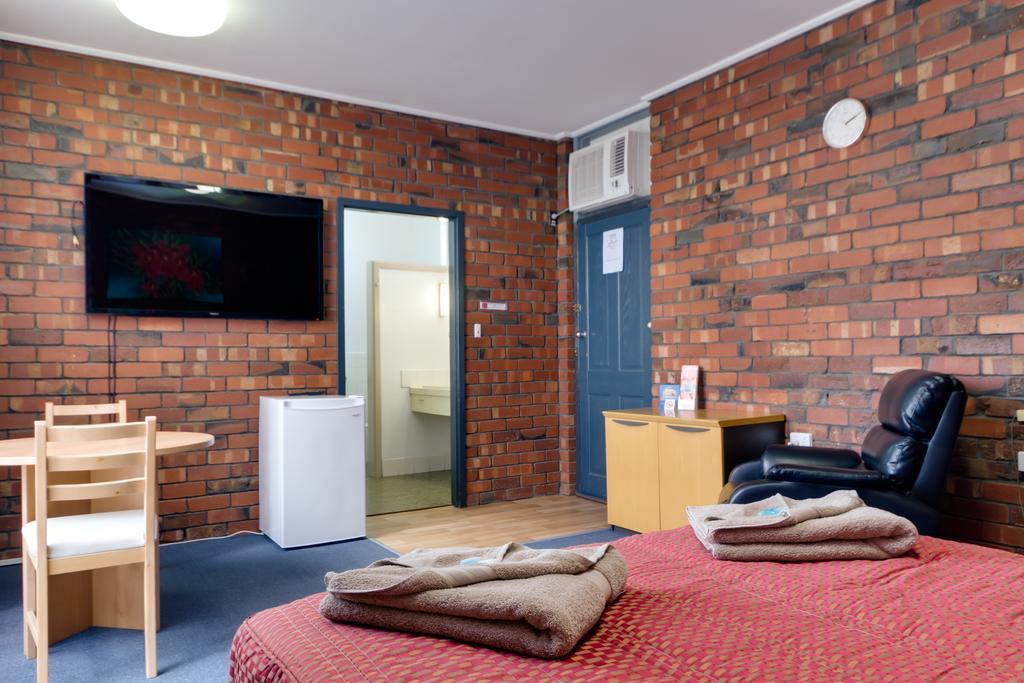 أدليد Enfield Motel المظهر الخارجي الصورة