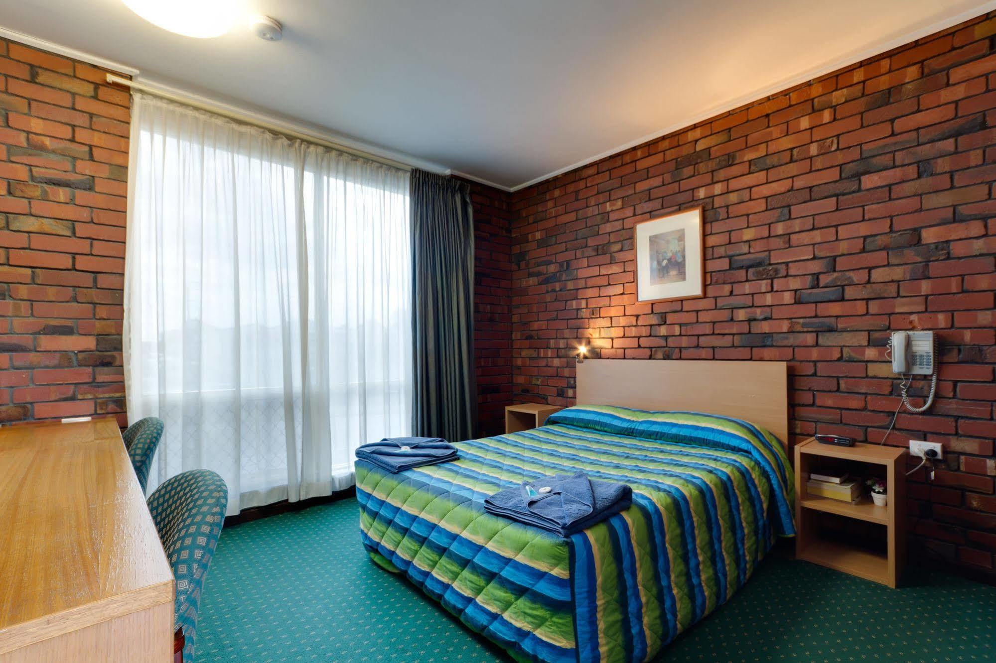 أدليد Enfield Motel المظهر الخارجي الصورة